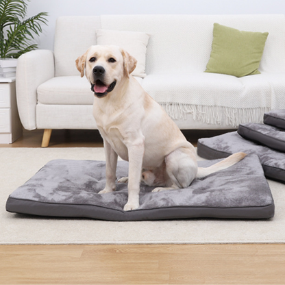 Durable Plush Washable Scratch-Resistant Large Dog Bed