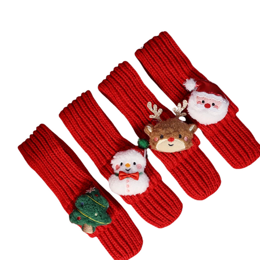 Winter Knit Scarf for Cats & Dogs – Cozy Holiday Pet Accessory