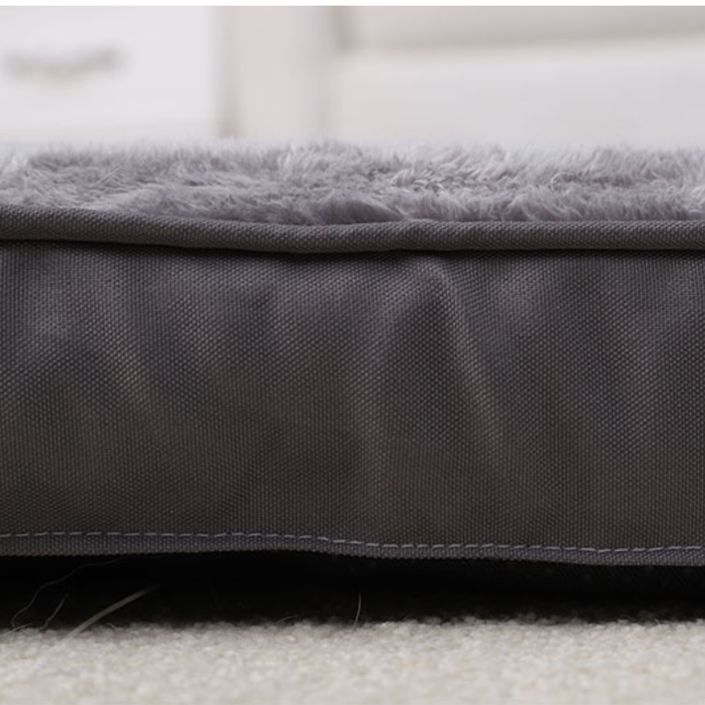 Durable Plush Washable Scratch-Resistant Large Dog Bed