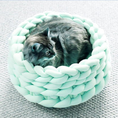 Handmade Knitted Cozy Nest Cat Bed