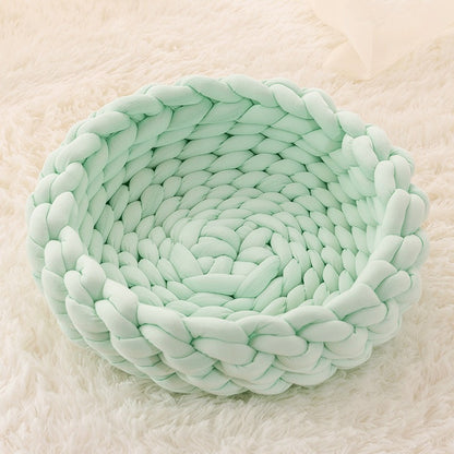Handmade Knitted Cozy Nest Cat Bed